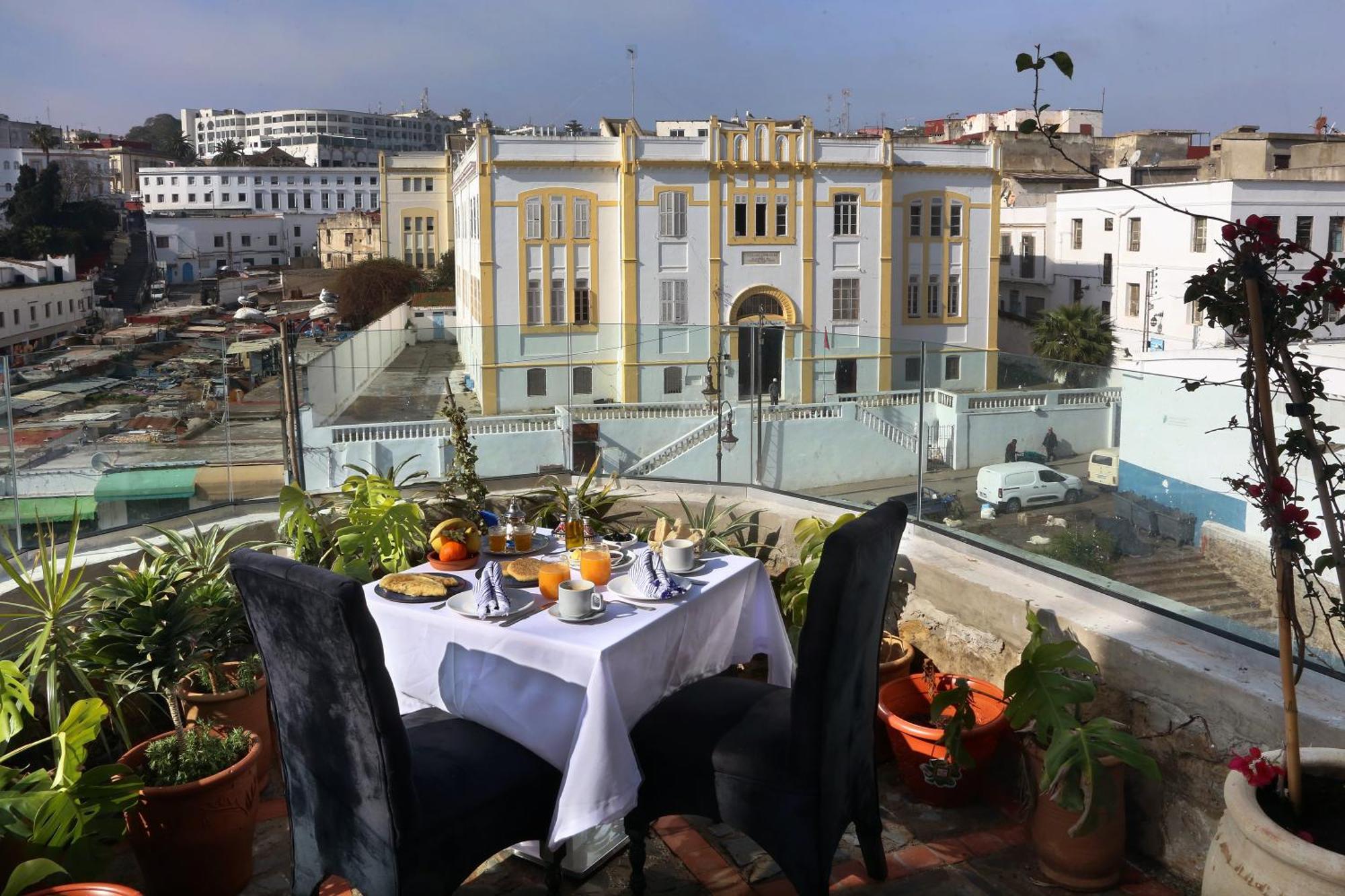 Riad Tanja By Chef Moha Tangier Exterior photo